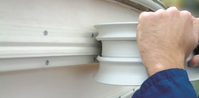 How to change radial rub rails