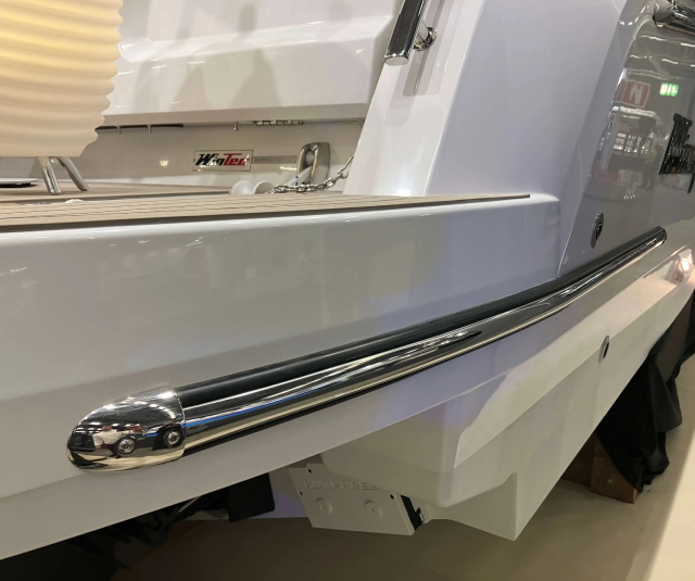 BINOX-ambientata BINOX rub rail